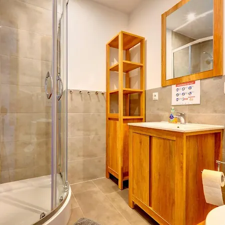Apart Otel Montis